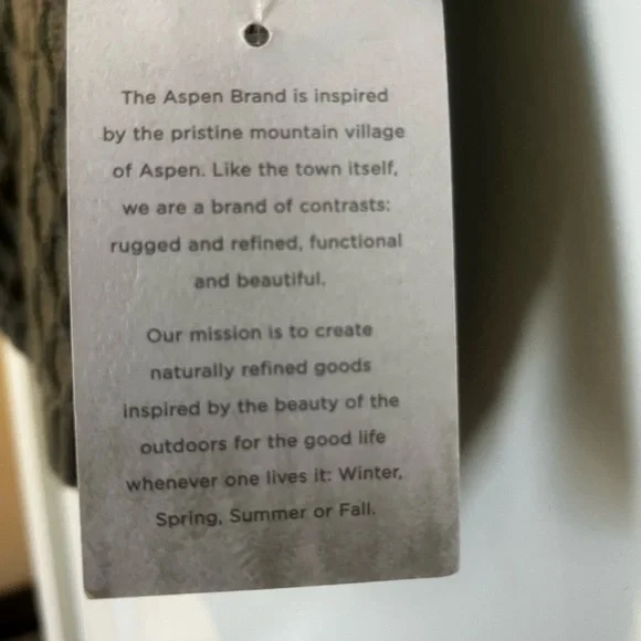 Aspen Kids Shawl/Shrug Turtleneck Sweater with Faux Fur Details Size 2T - Picture 7 of 8